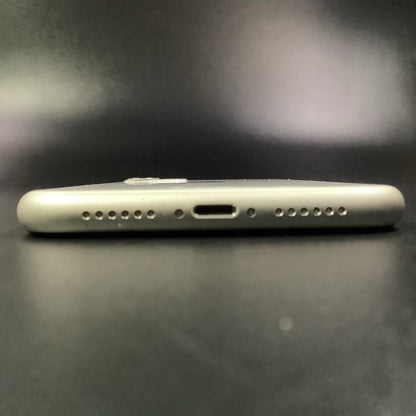 【全額返金保証】【最速発送】Apple iPhone iPhone 11 128GB ホワイト SIMフリー 白ロム 動作確認済 79%