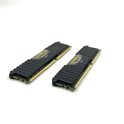 【全額返金保証】【最速発送】 メモリ DDR4 PC4-21300 8GB 2枚組 CMK16GX4M2A2666C16 美品 動作確認済