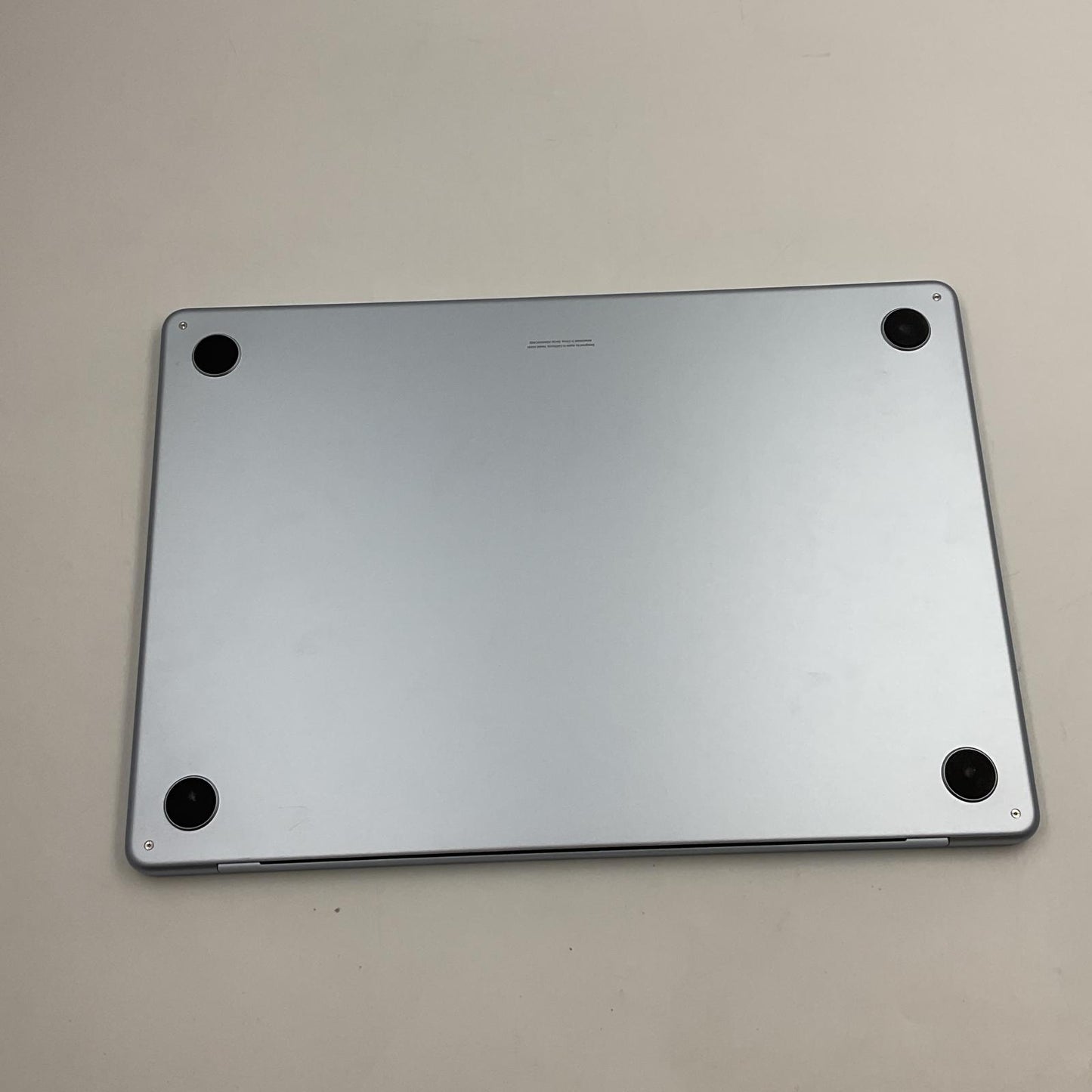【全額返金保証】【最速発送】Apple MacBook Air 15.3インチ 2025 Apple M4 32GB 1TB スカイブルー 98.6% 美品 動作確認済