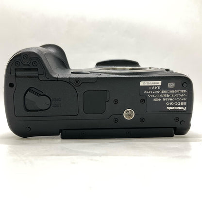 【最速発送】Panasonic デジタル一眼 LUMIX DC-GH5 ボディ ブラック【難有】