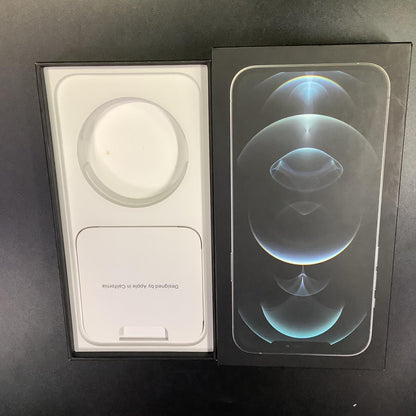 【全額返金保証】【最速発送】Apple iPhone iPhone 12 Pro Max 256GB シルバー docomo SIMフリー 白ロム 動作確認済 75%