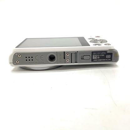 【全額返金保証】【最速発送】CASIO コンパクトデジタルカメラ EXILIM EX-Z780 [ホワイト] 美品 動作確認済