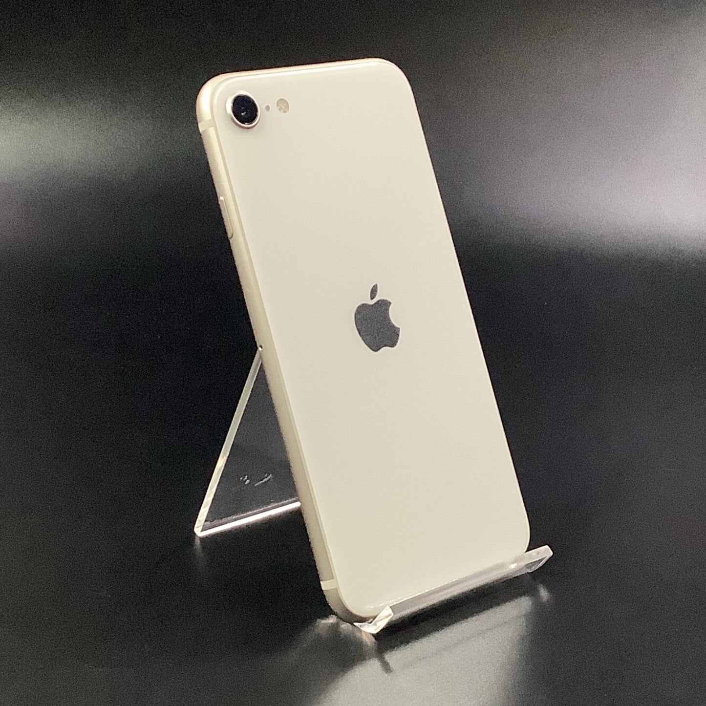 【全額返金保証】【最速発送】Apple iPhone iPhone SE（第3世代） 64GB スターライト docomo SIMフリー 白ロム 美品 動作確認済 87%