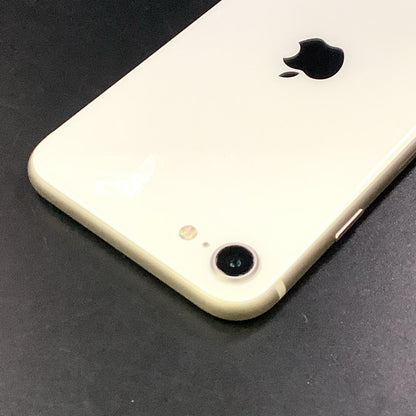【全額返金保証】【最速発送】Apple iPhone iPhone SE（第3世代） 64GB スターライト docomo SIMフリー 白ロム 美品 動作確認済 87%