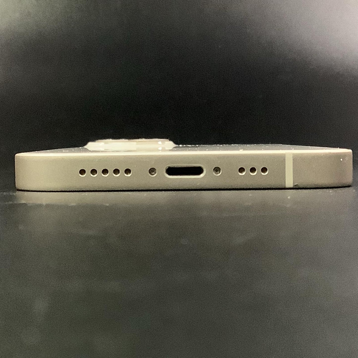 【最速発送】Apple iPhone iPhone 13 128GB スターライト SIMフリー 白ロム【難有】 86%