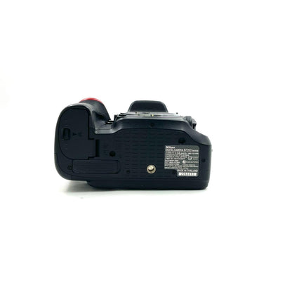 【全額返金保証】【最速発送】Nikon デジタル一眼 D7200 ボディ 美品 動作確認済