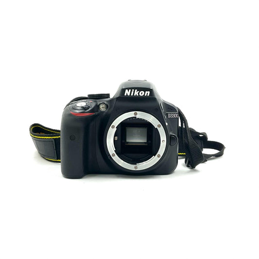 【全額返金保証】【最速発送】Nikon デジタル一眼 D3300 ボディ ブラック 美品 動作確認済