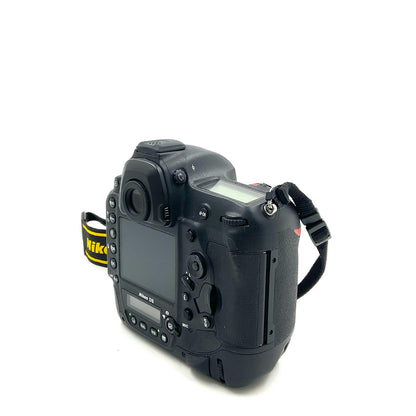 【全額返金保証】【最速発送】Nikon デジタル一眼 D5 ボディ CF-Type 美品 動作確認済