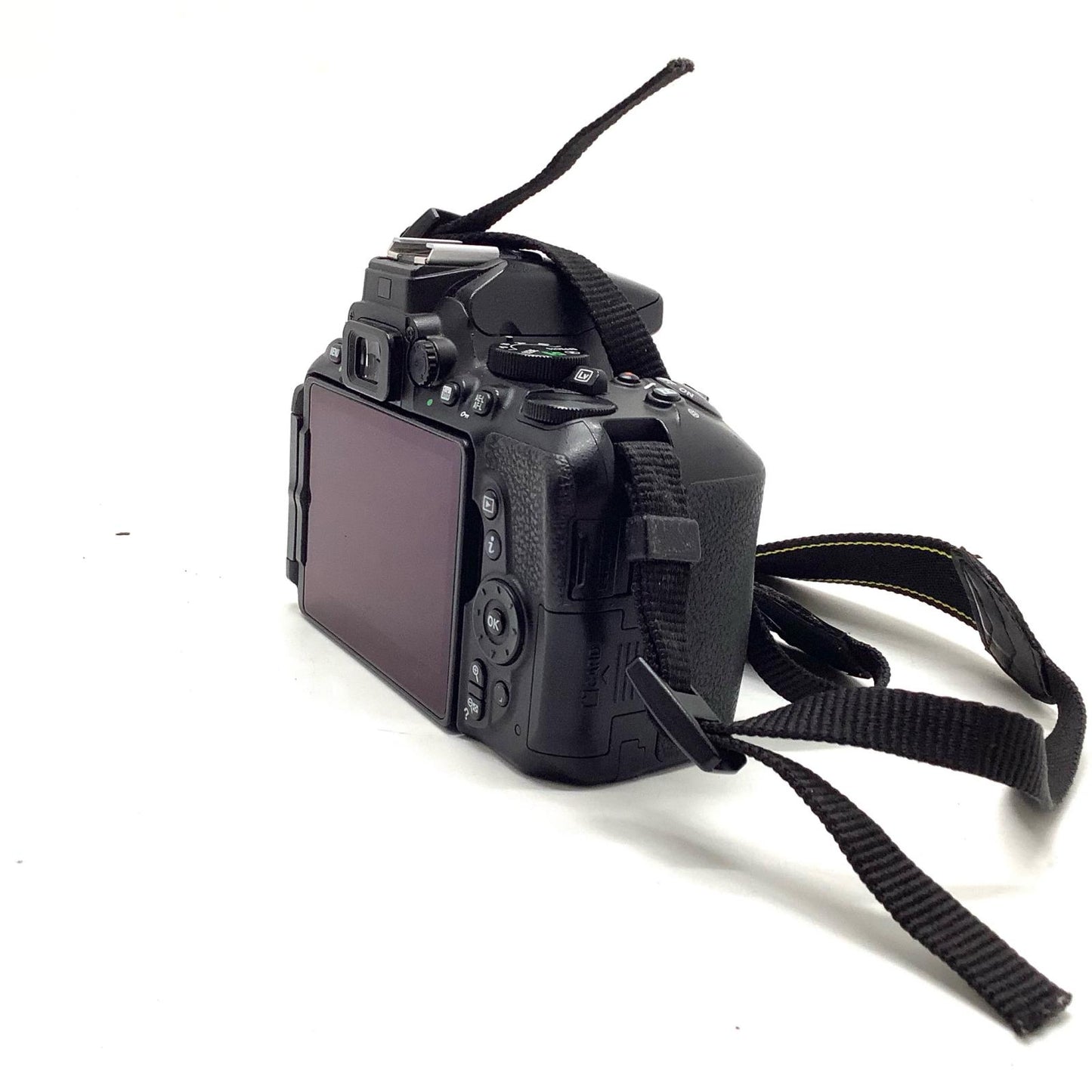 【全額返金保証】【最速発送】Nikon デジタル一眼 D5600 ボディ ブラック 美品 動作確認済