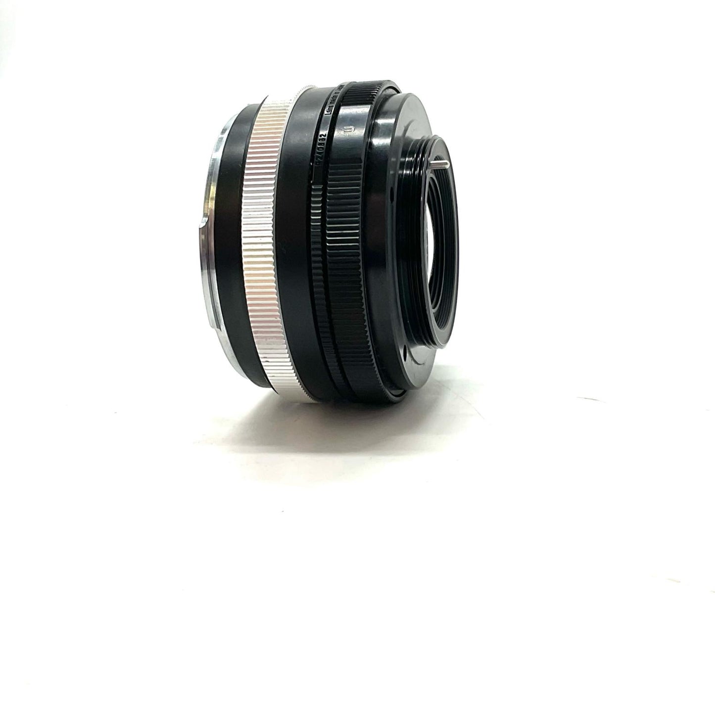 【最速発送】 Voigtlander Ultron 40mm F2 SL Aspherical (M42)【難有】