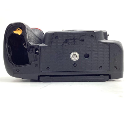 【最速発送】Nikon デジタル一眼 D780 ボディ【難有】