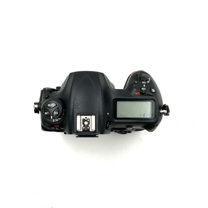 【全額返金保証】【最速発送】Nikon デジタル一眼 D5 XQD-Type ボディ 美品 動作確認済