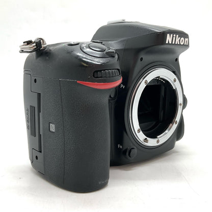 【最速発送】Nikon デジタル一眼 D7200 ボディ【難有】