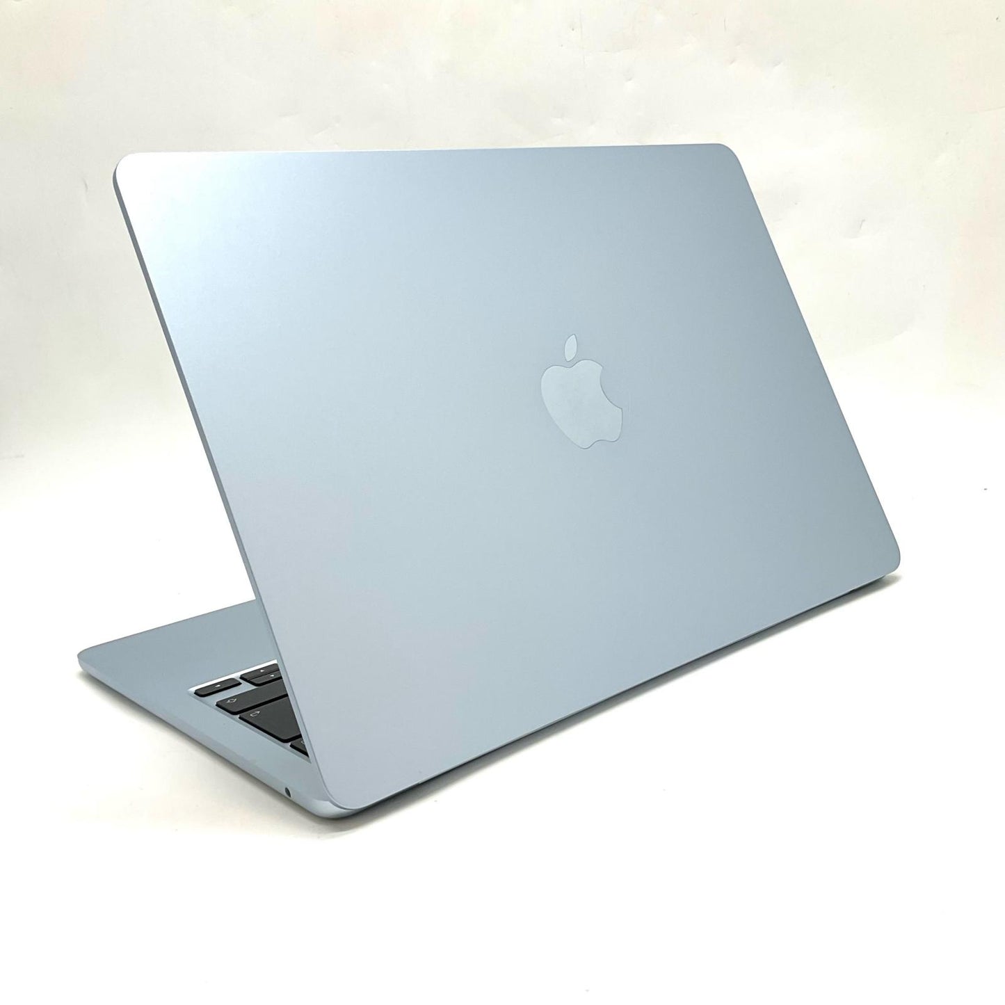 【全額返金保証】【最速発送】Apple MacBook Air 13.6インチ 2025 Apple M4 16GB 256GB スカイブルー 99.5% 美品 動作確認済