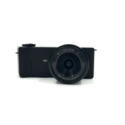 【全額返金保証】【最速発送】SIGMA コンパクトデジタルカメラ dp1 Quattro 美品 動作確認済