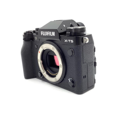 【全額返金保証】【最速発送】FUJIFILM デジタル一眼 X-T5 ブラック 美品 動作確認済