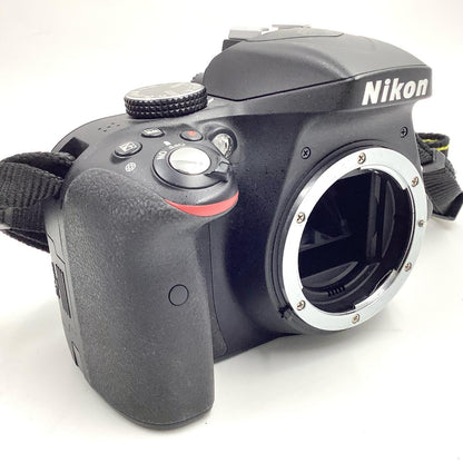 【全額返金保証】【最速発送】Nikon デジタル一眼 D3300 ボディ ブラック 美品 動作確認済