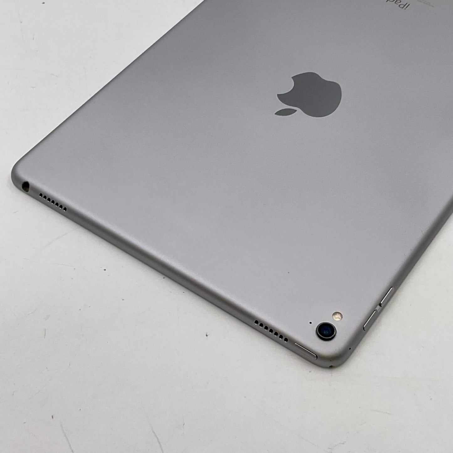 【全額返金保証】【最速発送】Apple iPad Pro 9.7インチ 128GB スペースグレイ Wi-Fi 動作確認済