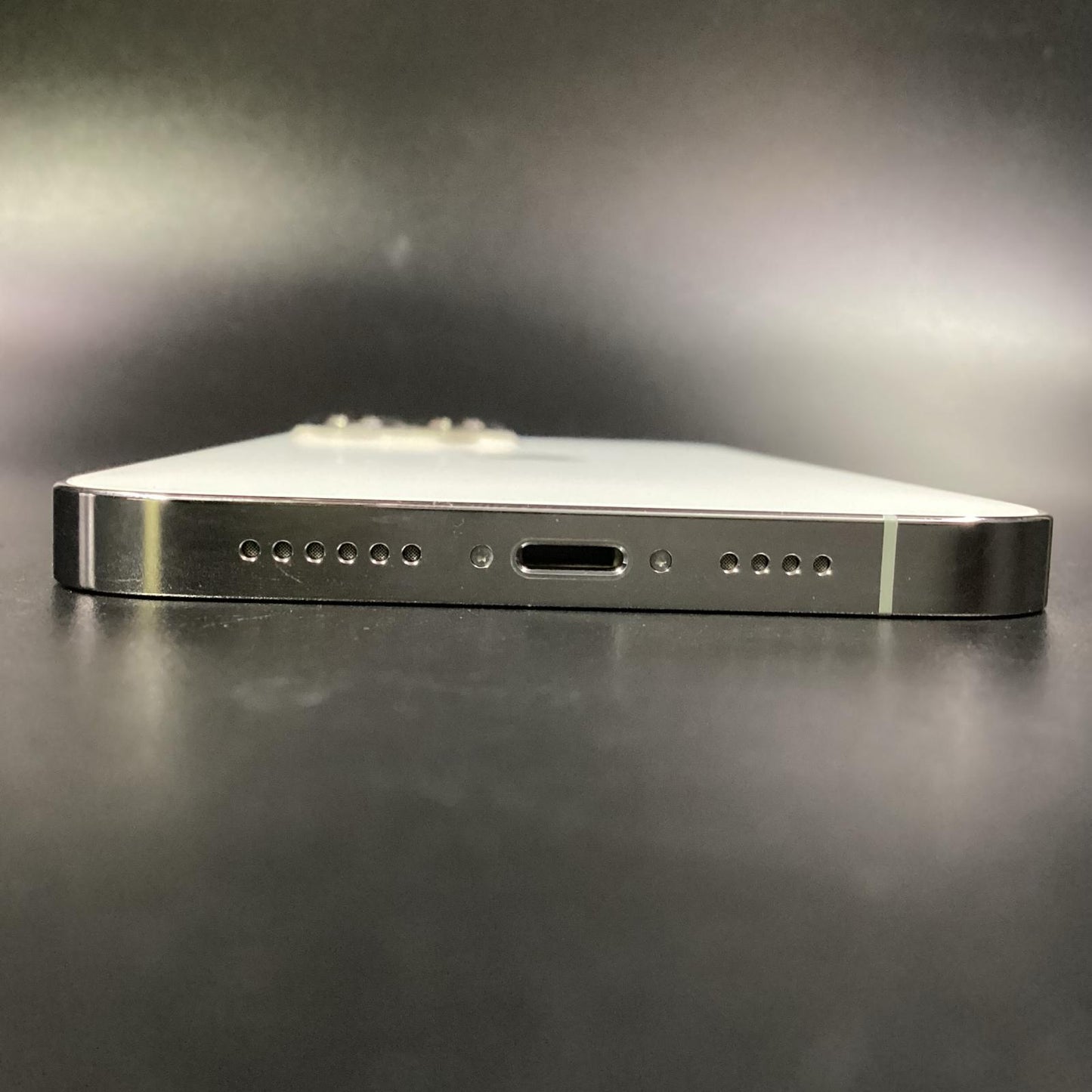 【全額返金保証】【最速発送】Apple iPhone iPhone 13 Pro Max 256GB シルバー au SIMフリー 白ロム 美品 動作確認済 86%