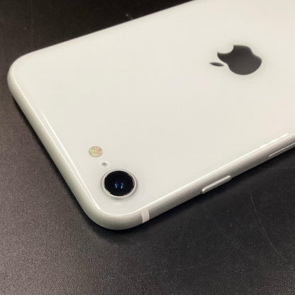 【最速発送】Apple iPhone iPhone SE（第2世代） 64GB ホワイト docomo SIMフリー 白ロム【難有】