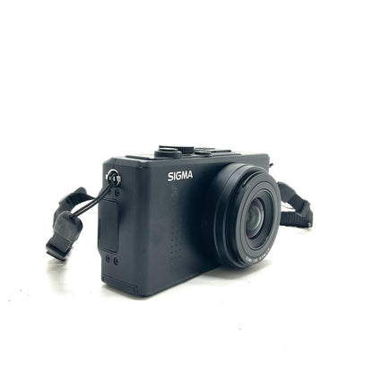 【全額返金保証】【最速発送】SIGMA コンパクトデジタルカメラ DP1s 動作確認済