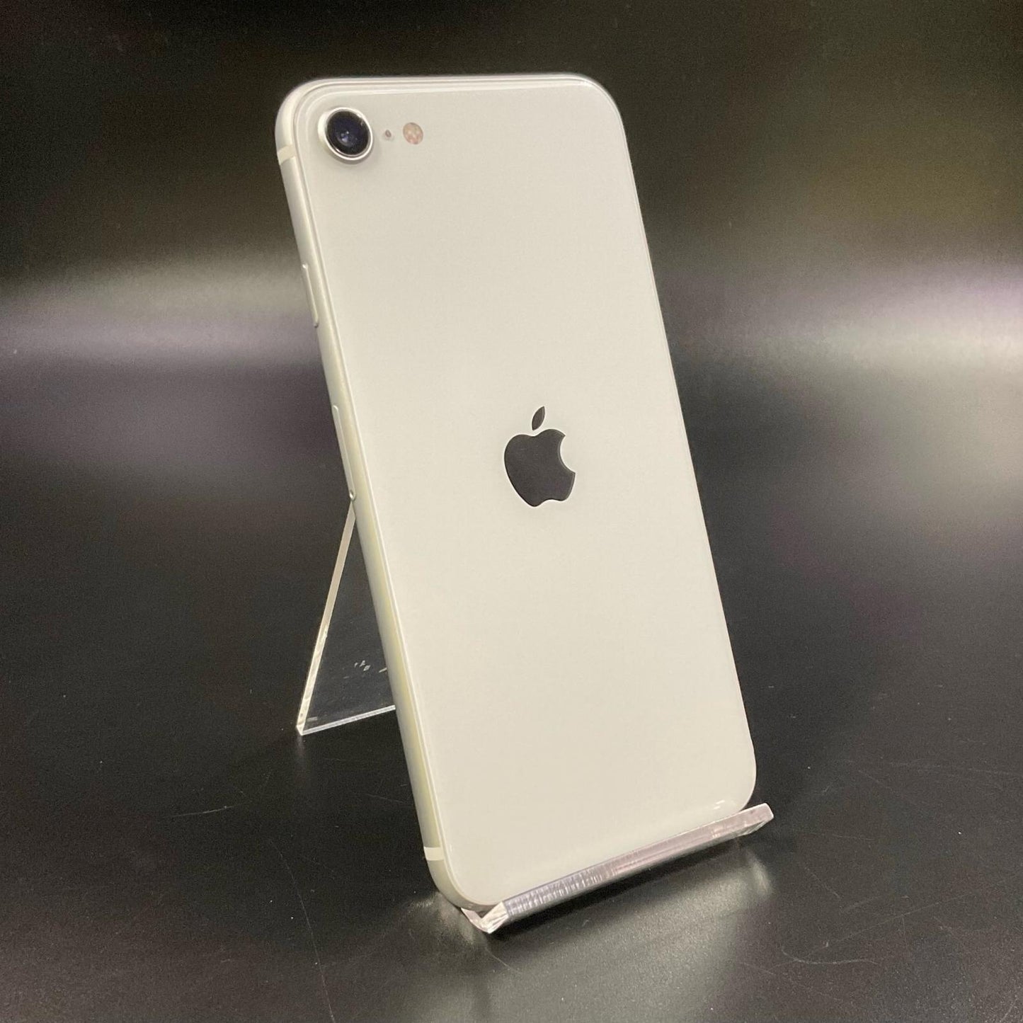 【全額返金保証】【最速発送】Apple iPhone iPhone SE（第2世代） 64GB ホワイト Softbank SIMフリー 白ロム 動作確認済 70%
