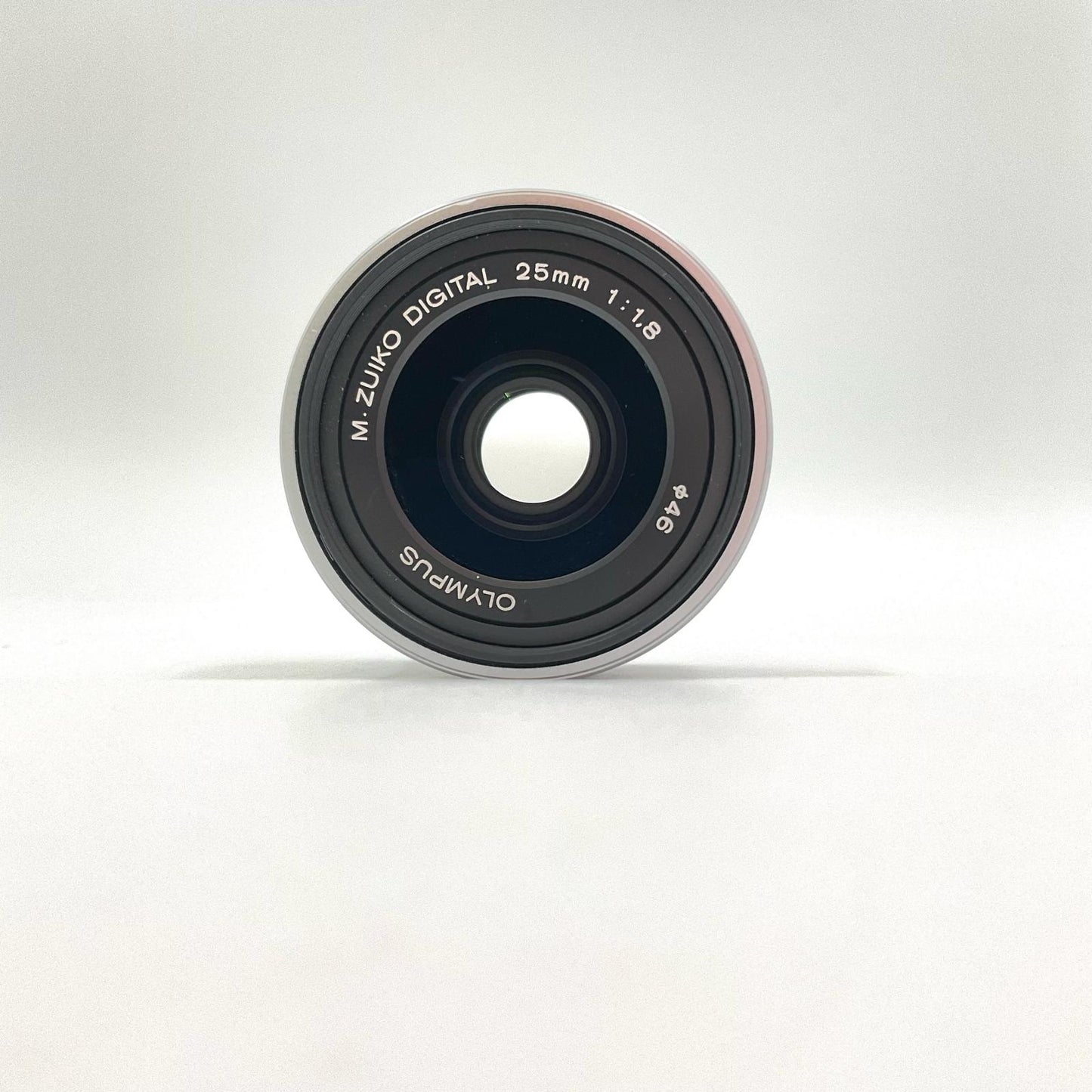 【全額返金保証】【最速発送】OLYMPUS M.ZUIKO DIGITAL 25mm F1.8 [シルバー] 超美品 動作確認済