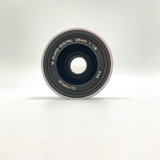 【全額返金保証】【最速発送】OLYMPUS M.ZUIKO DIGITAL 25mm F1.8 [シルバー] 超美品 動作確認済