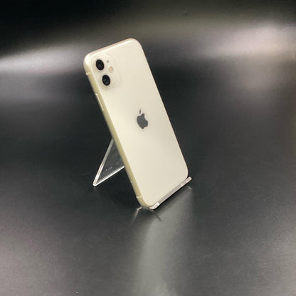 【全額返金保証】【最速発送】Apple iPhone iPhone 11 64GB ホワイト docomo 白ロム 美品 動作確認済 90%