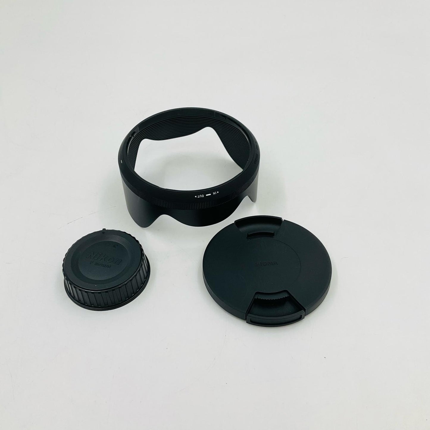 【全額返金保証】【最速発送】SIGMA 24-105mm F4 DG OS HSM [ニコン用] 美品 動作確認済
