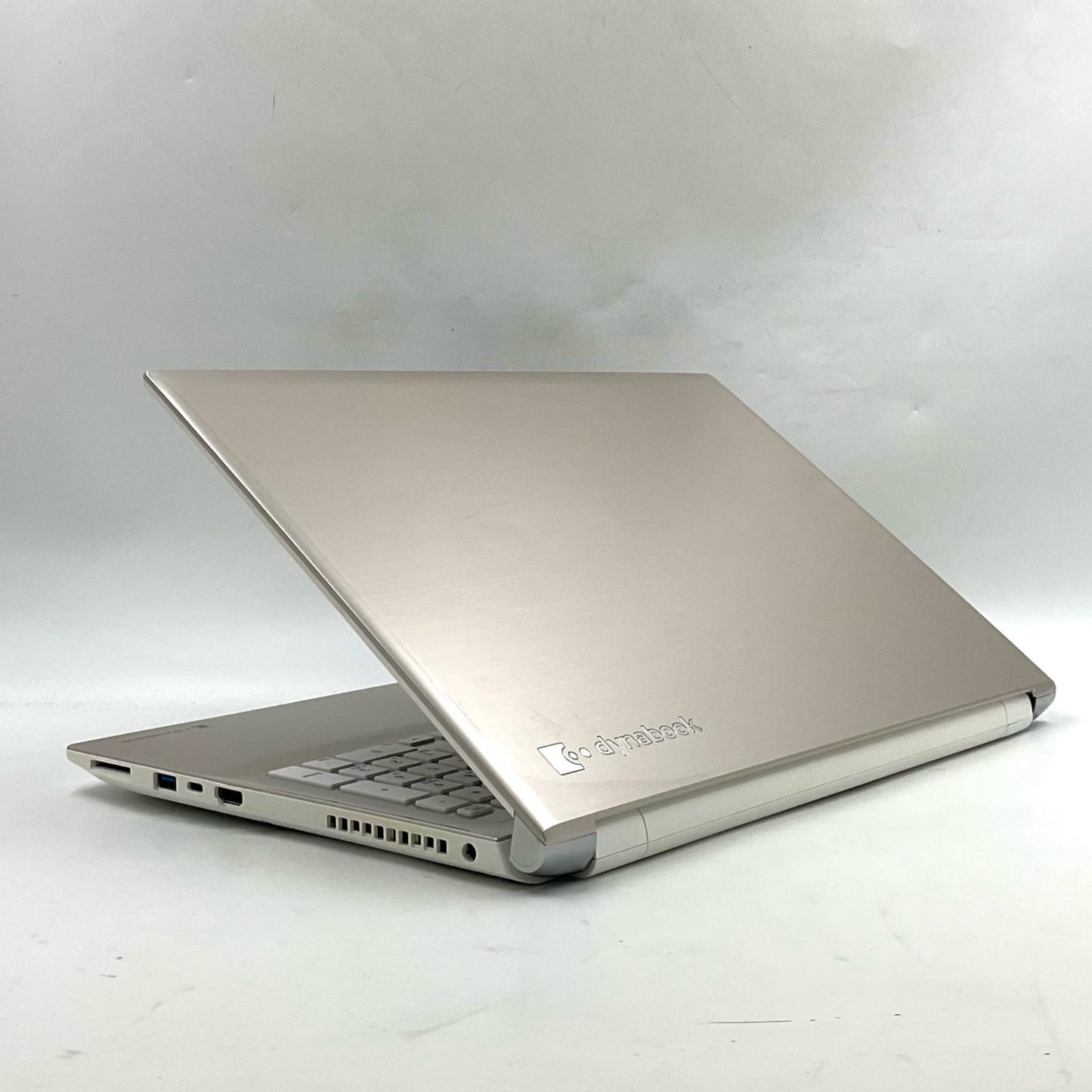 【全額返金保証】【最速発送】dynabook dynabook dynabook P1-T6UP-BG Intel Core i7-1195G7 8GB M.2 SSD 256GB 93% 美品 動作確認済