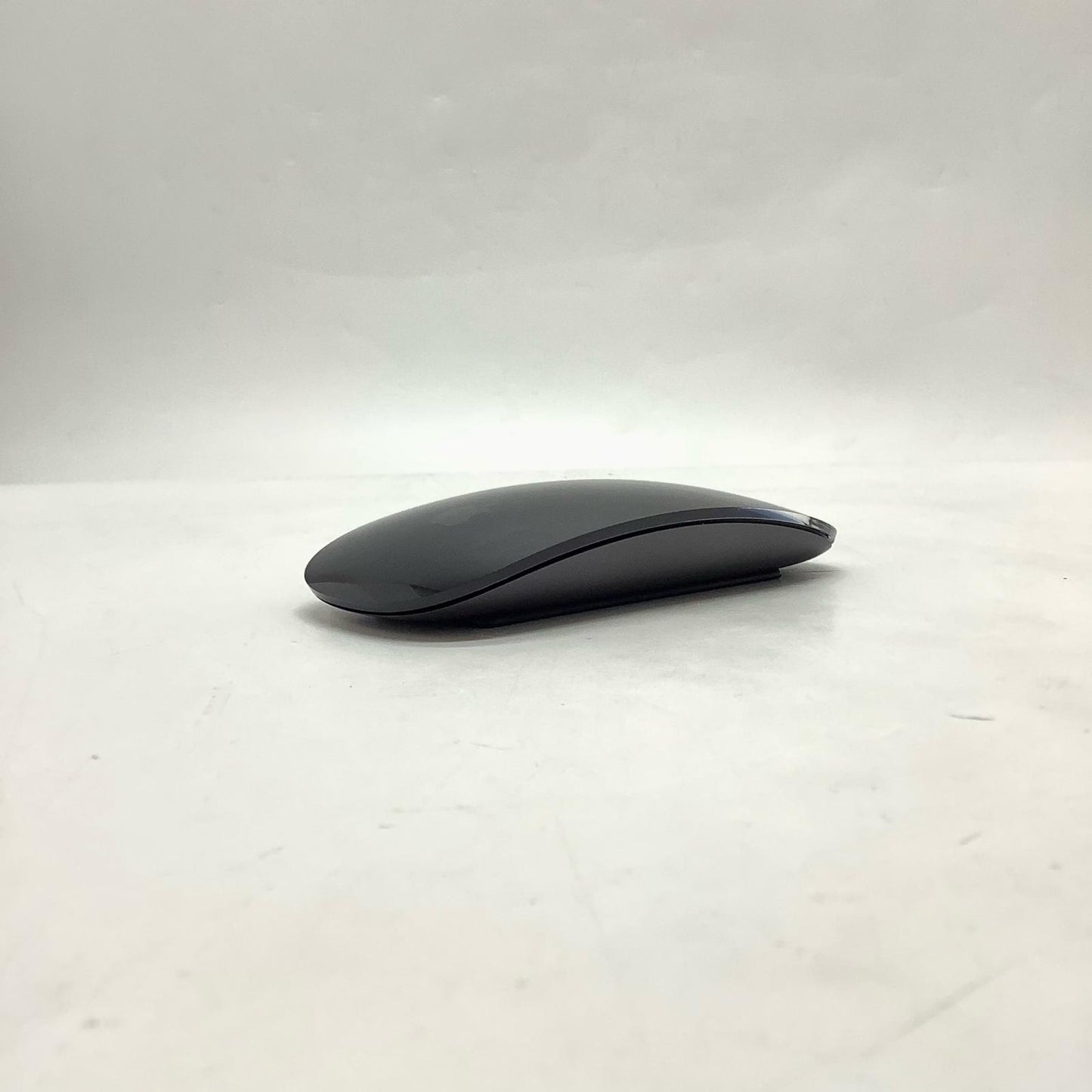 【全額返金保証】【最速発送】Apple Magic Mouse A1657 美品 動作確認済