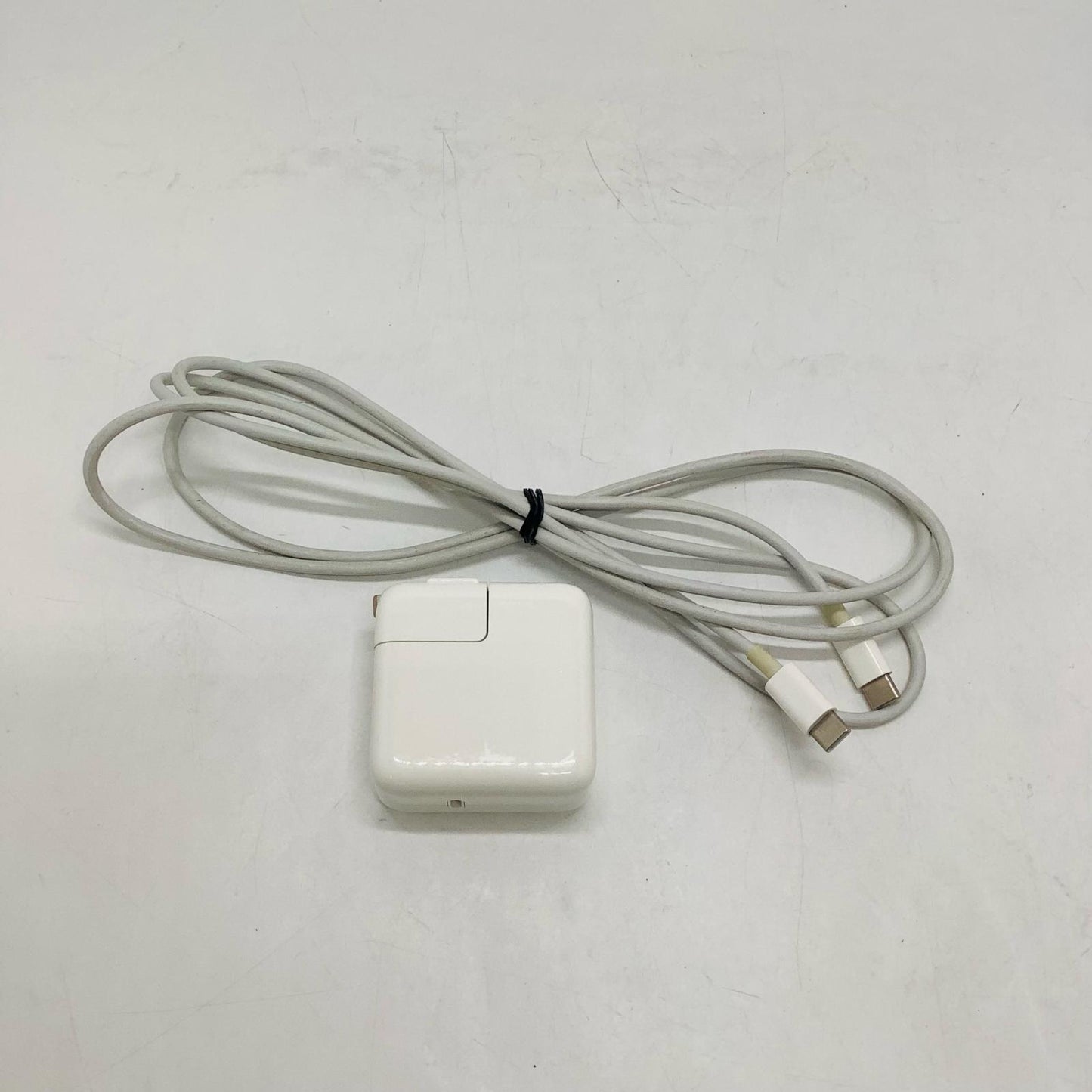 【全額返金保証】【最速発送】Apple MacBook Air 13.3インチ 2020 M1 8GB 512GB ゴールド 98% 美品 動作確認済