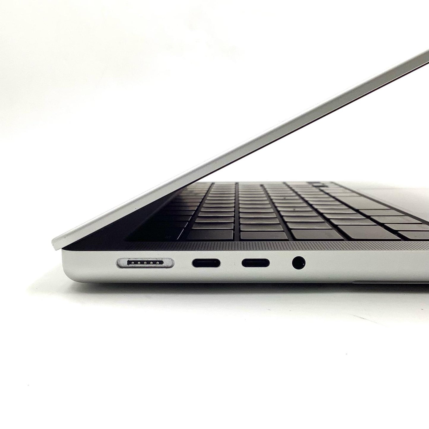 【全額返金保証】【最速発送】Apple MacBook Pro 14インチ 2023 Apple M3 16GB 1TB シルバー 97% 美品 動作確認済