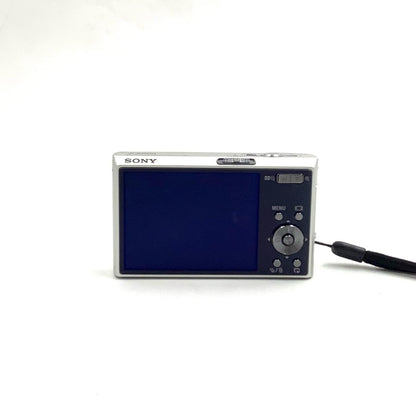 【全額返金保証】【最速発送】Sony コンパクトデジタルカメラ Cyber-shot DSC-T30 シルバー 美品 動作確認済