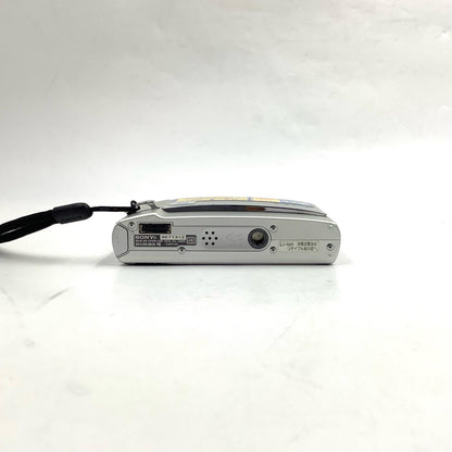 【全額返金保証】【最速発送】Sony コンパクトデジタルカメラ Cyber-shot DSC-T30 シルバー 美品 動作確認済