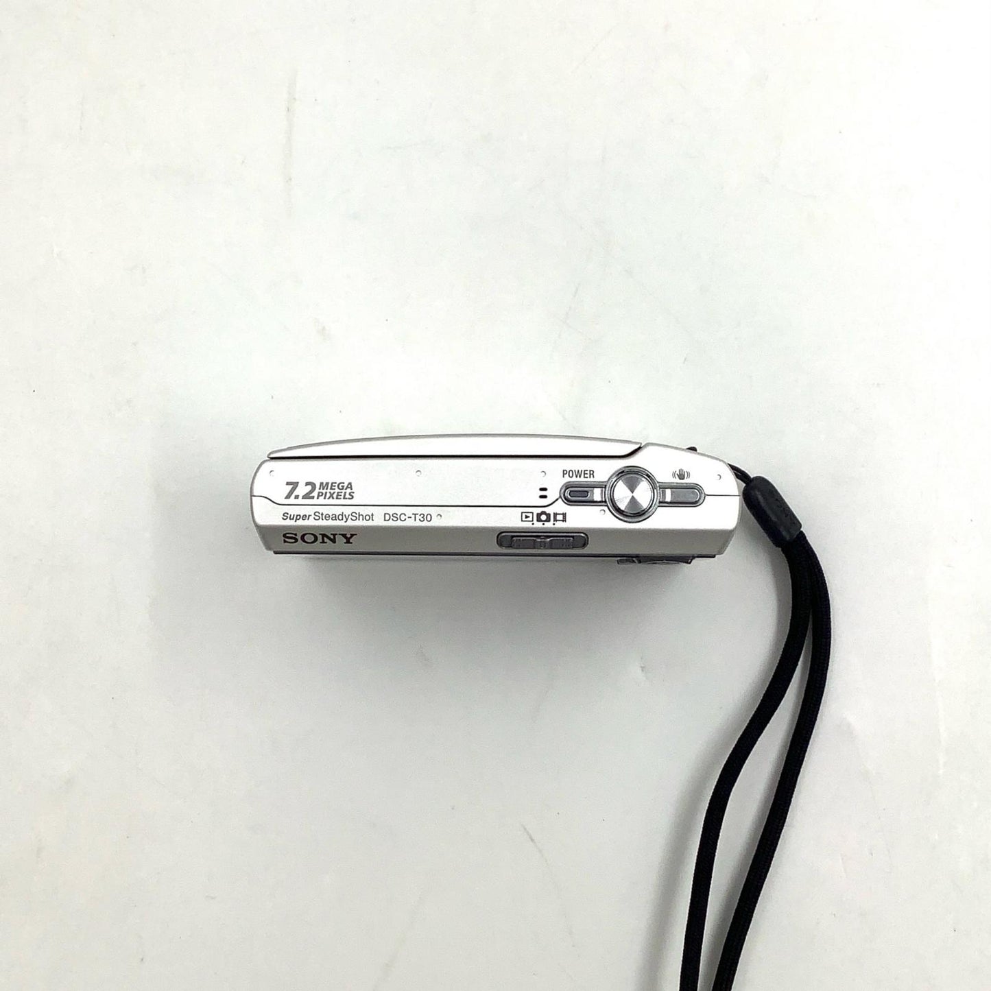 【全額返金保証】【最速発送】Sony コンパクトデジタルカメラ Cyber-shot DSC-T30 シルバー 美品 動作確認済