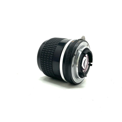 【全額返金保証】【最速発送】Nikon Ai-s Nikkor 28mm F2S 美品 動作確認済