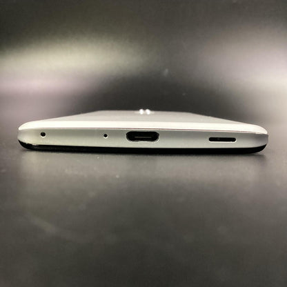 【全額返金保証】【最速発送】SHARP AQUOS zero2 256GB ミスティホワイト docomo SH-01M 白ロム 美品 動作確認済