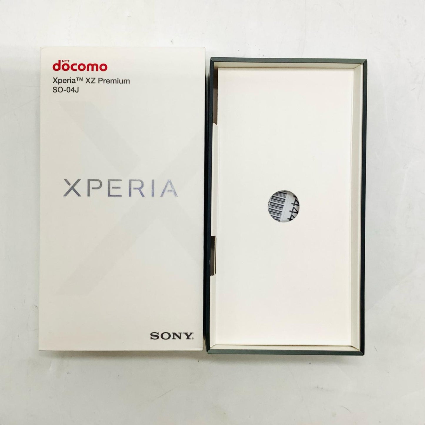 【全額返金保証】【最速発送】Sony Xperia XZ　Premium 64GB ディープシーブラック docomo SO-04J 白ロム 美品 動作確認済