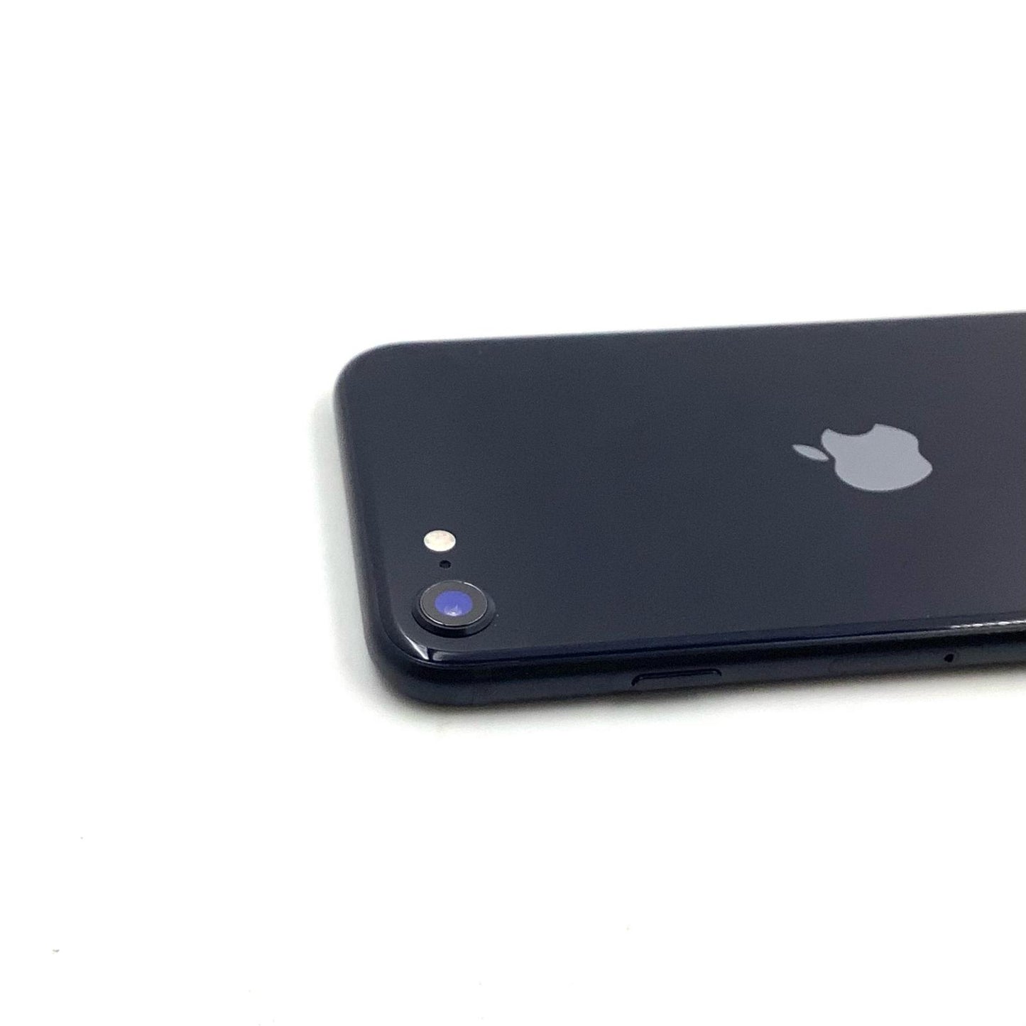 【全額返金保証】【最速発送】Apple iPhone iPhone SE（第3世代） 64GB ミッドナイト au SIMフリー 白ロム 美品 動作確認済 81%