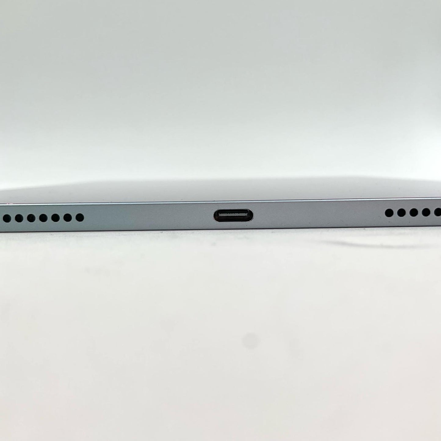 【全額返金保証】【最速発送】Apple iPad Air M2 11インチ 第6世代 256GB ブルー Wi-Fi 美品 動作確認済