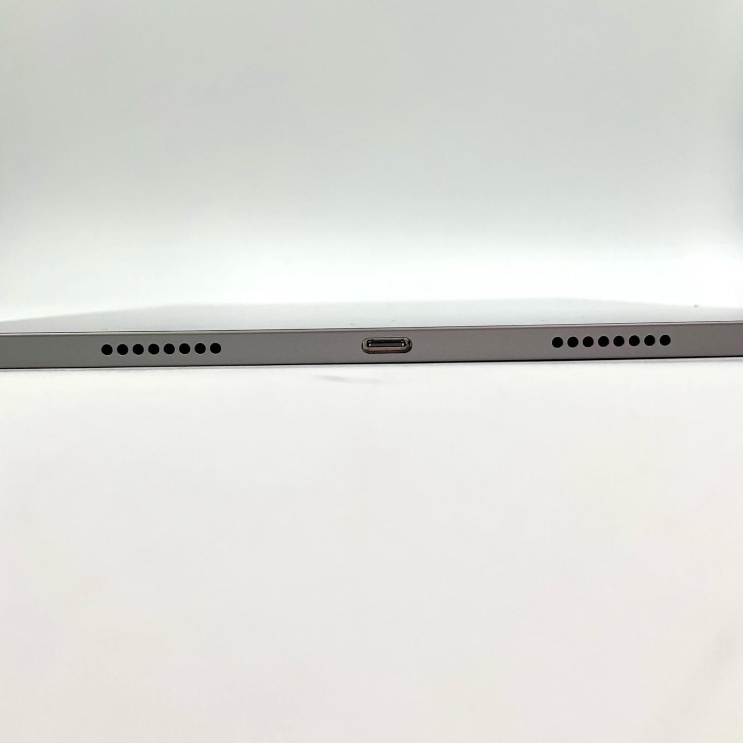 【全額返金保証】【最速発送】Apple iPad Pro 11インチ 第4世代 512GB スペースグレイ Wi-Fi 美品 動作確認済