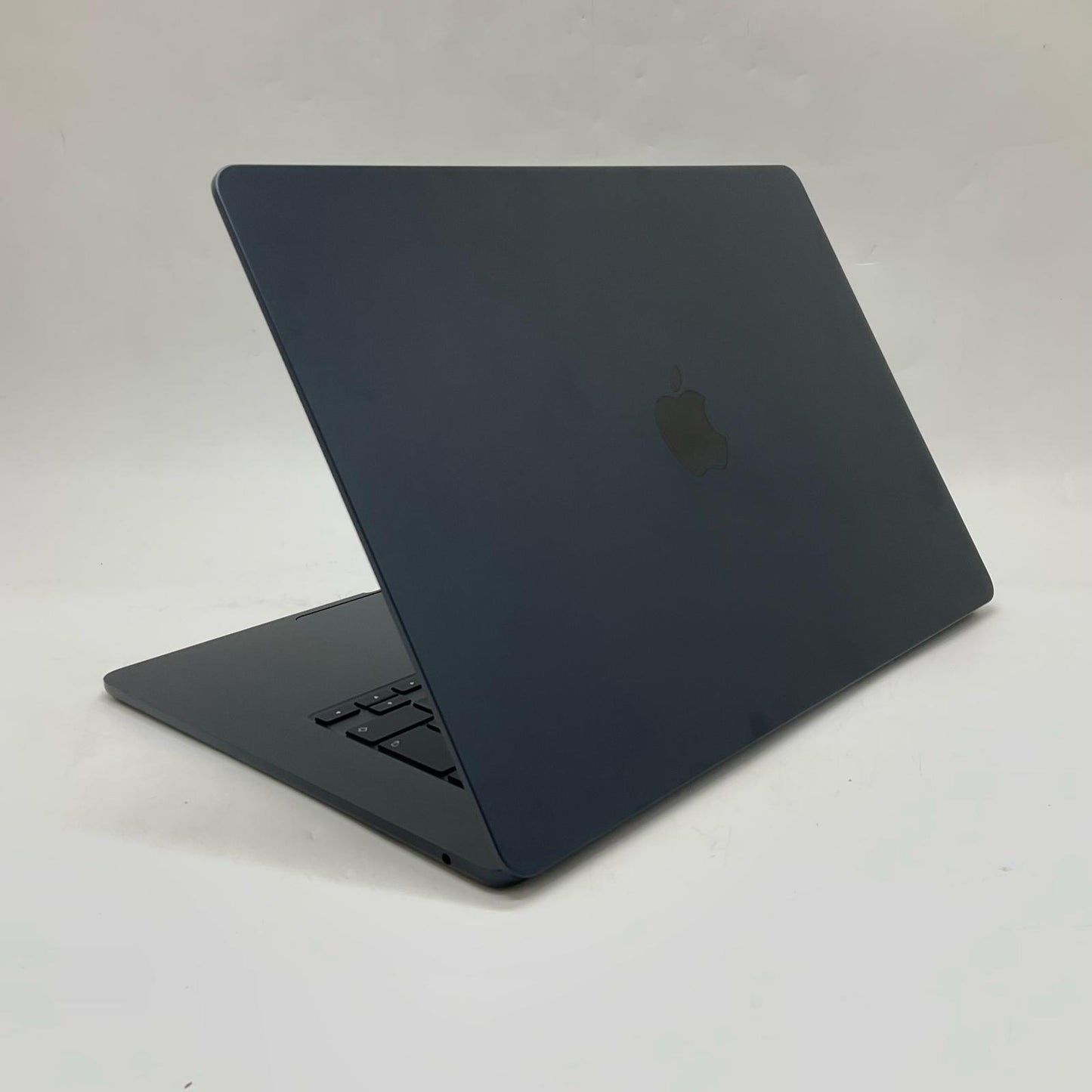 【全額返金保証】【最速発送】Apple MacBook Air 15インチ 2023 Apple M2 8GB 256GB ミッドナイト 100% 美品 動作確認済
