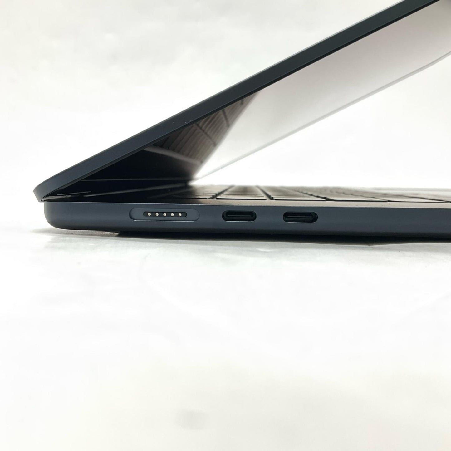 【全額返金保証】【最速発送】Apple MacBook Air 15インチ 2023 Apple M2 8GB 256GB ミッドナイト 100% 美品 動作確認済