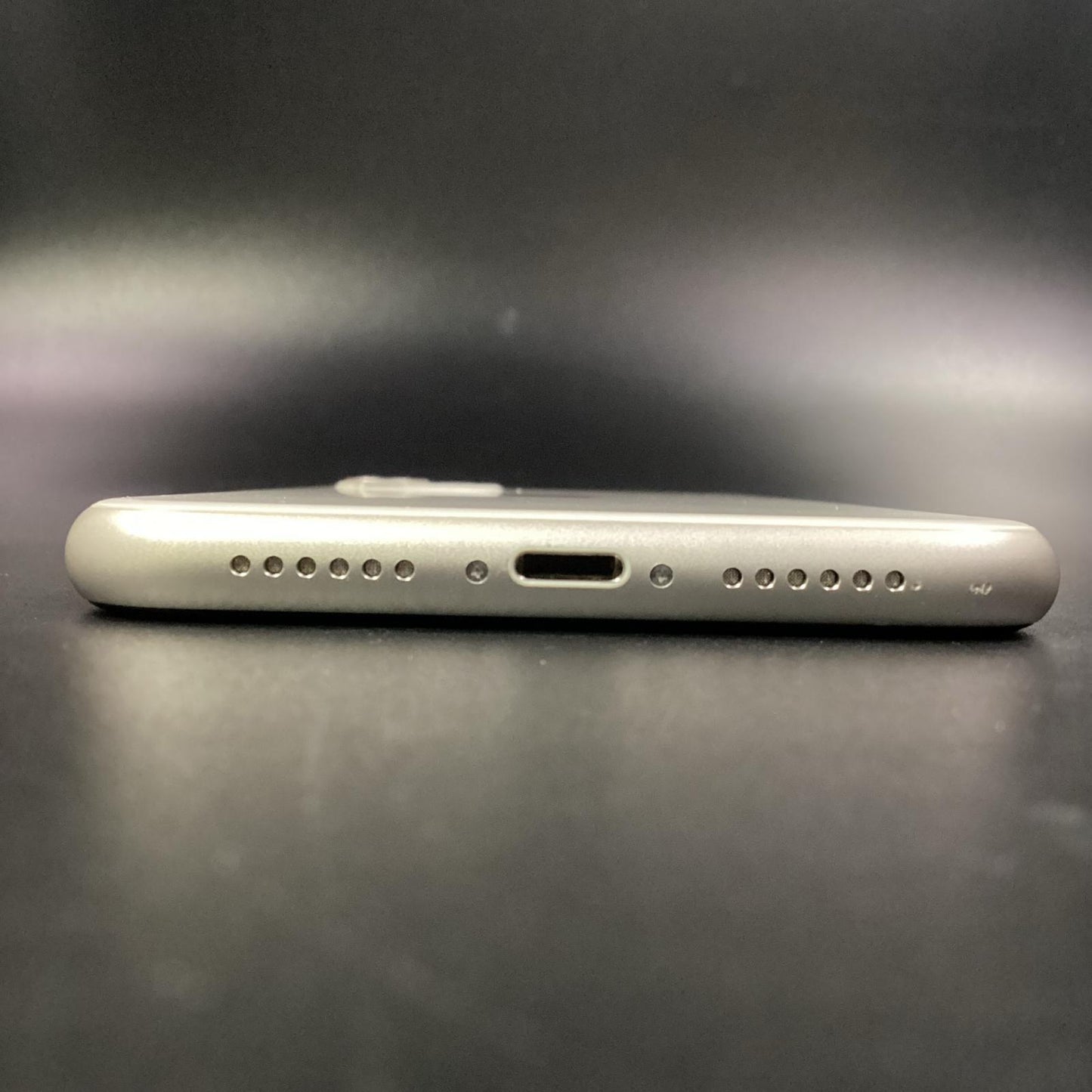 【全額返金保証】【最速発送】Apple iPhone iPhone 11 64GB ホワイト au 白ロム 動作確認済 78%