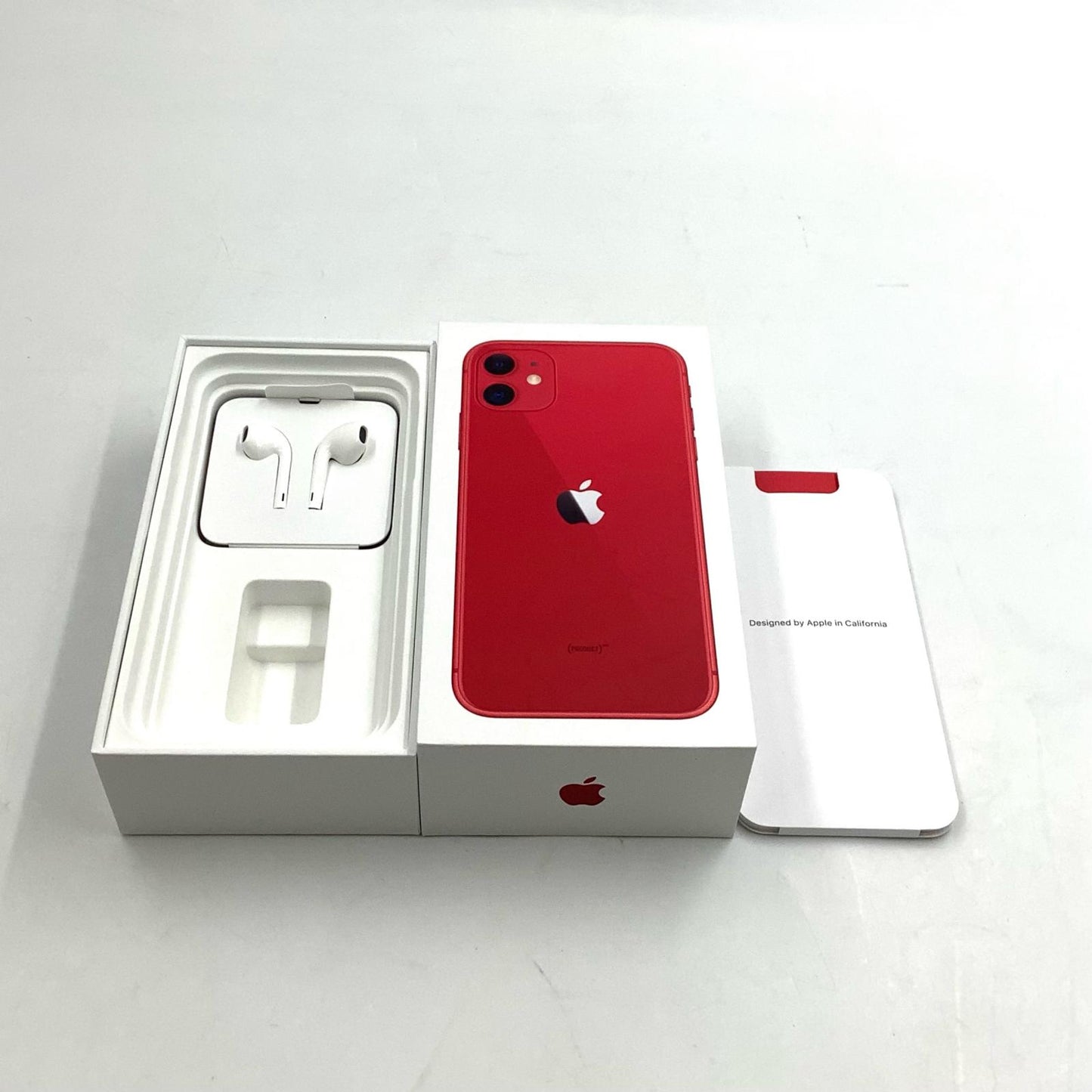 【全額返金保証】【最速発送】Apple iPhone iPhone 11 128GB (PRODUCT)RED au 白ロム 動作確認済 80%