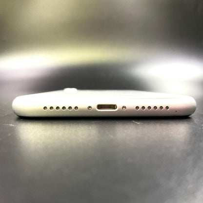 【最速発送】Apple iPhone iPhone XR 64GB ホワイト au 白ロム【難有】 91%