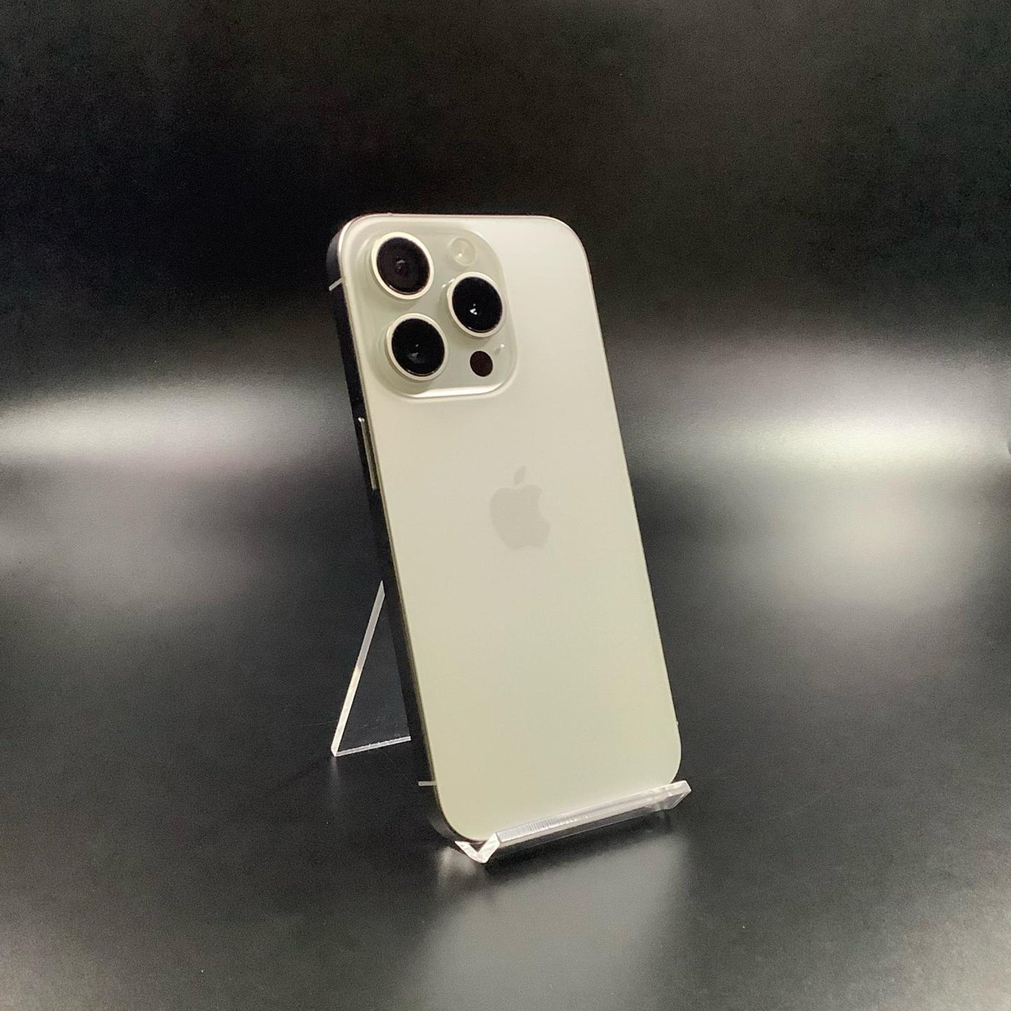 【全額返金保証】【最速発送】Apple iPhone iPhone 15 Pro 128GB ホワイト Softbank SIMフリー 白ロム 動作確認済 79%