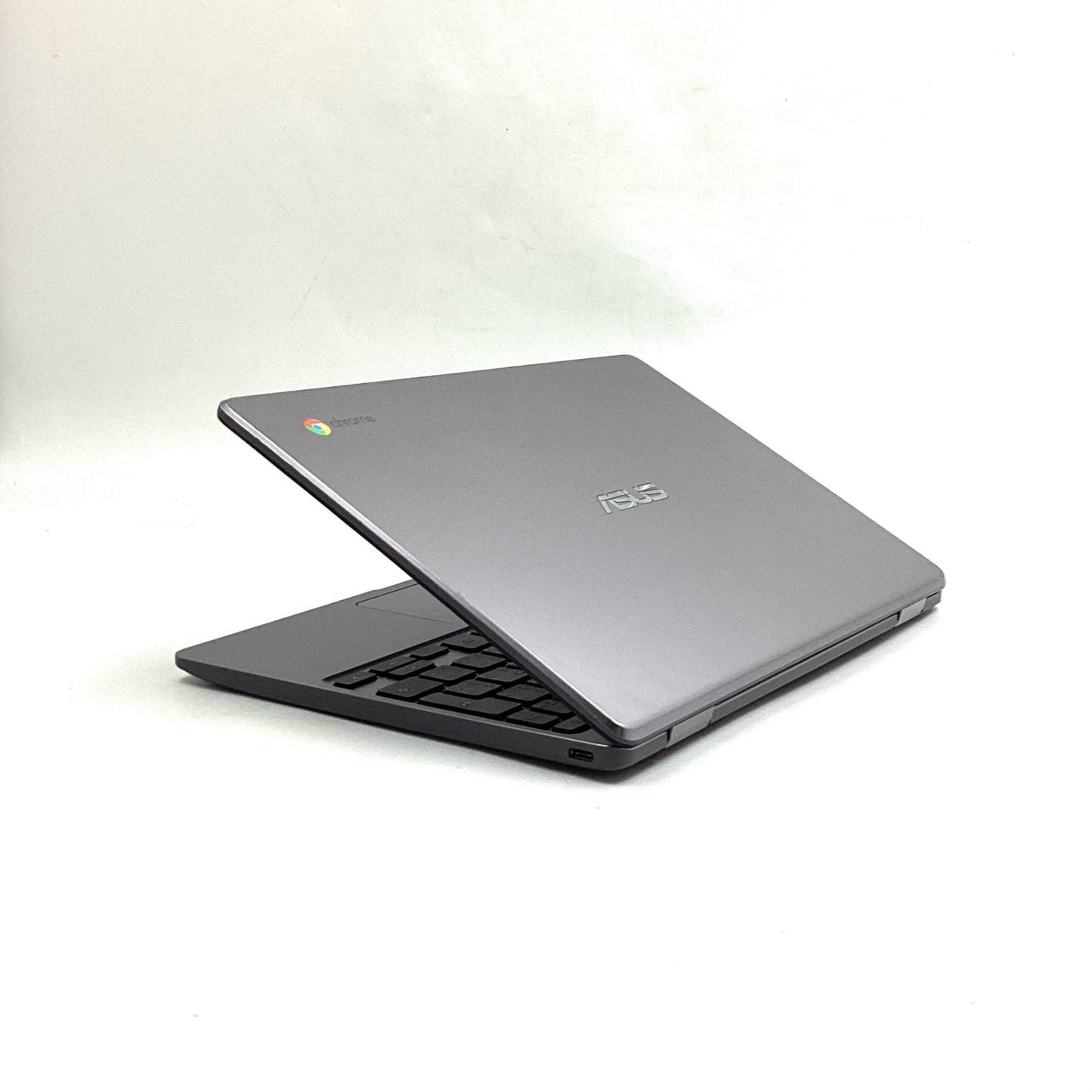 【全額返金保証】【最速発送】ASUS ChromeBook C223N 11.6インチ Intel(R) Celeron(R) CPU N3350 @1.10GHz 4GB eMMC 32GB 美品 動作確認済